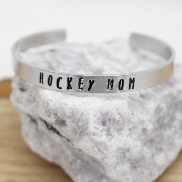 Hockey Mom - Hand Stamped Anodized Aluminum Bangle - Adjustable - Picture 10 of 11